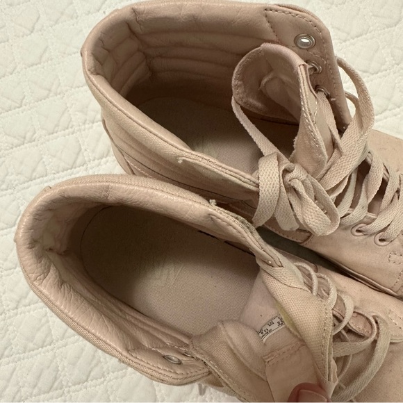 Vans pink high top sneakers - Picture 2 of 7